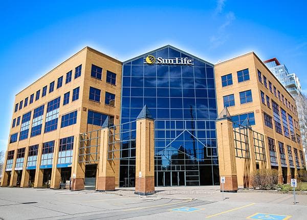 9050 Yonge Street Unit 210, Richmond Hill, ON L4C 9S6 - Photo 1