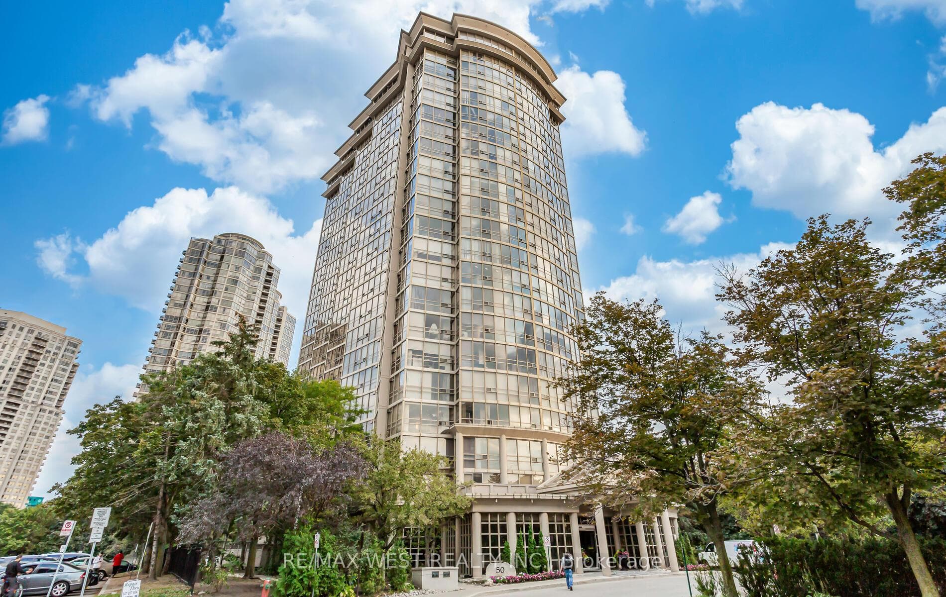 50 Eglinton Avenue Unit 1510, Mississauga, ON L5R 3P5 - Photo 1