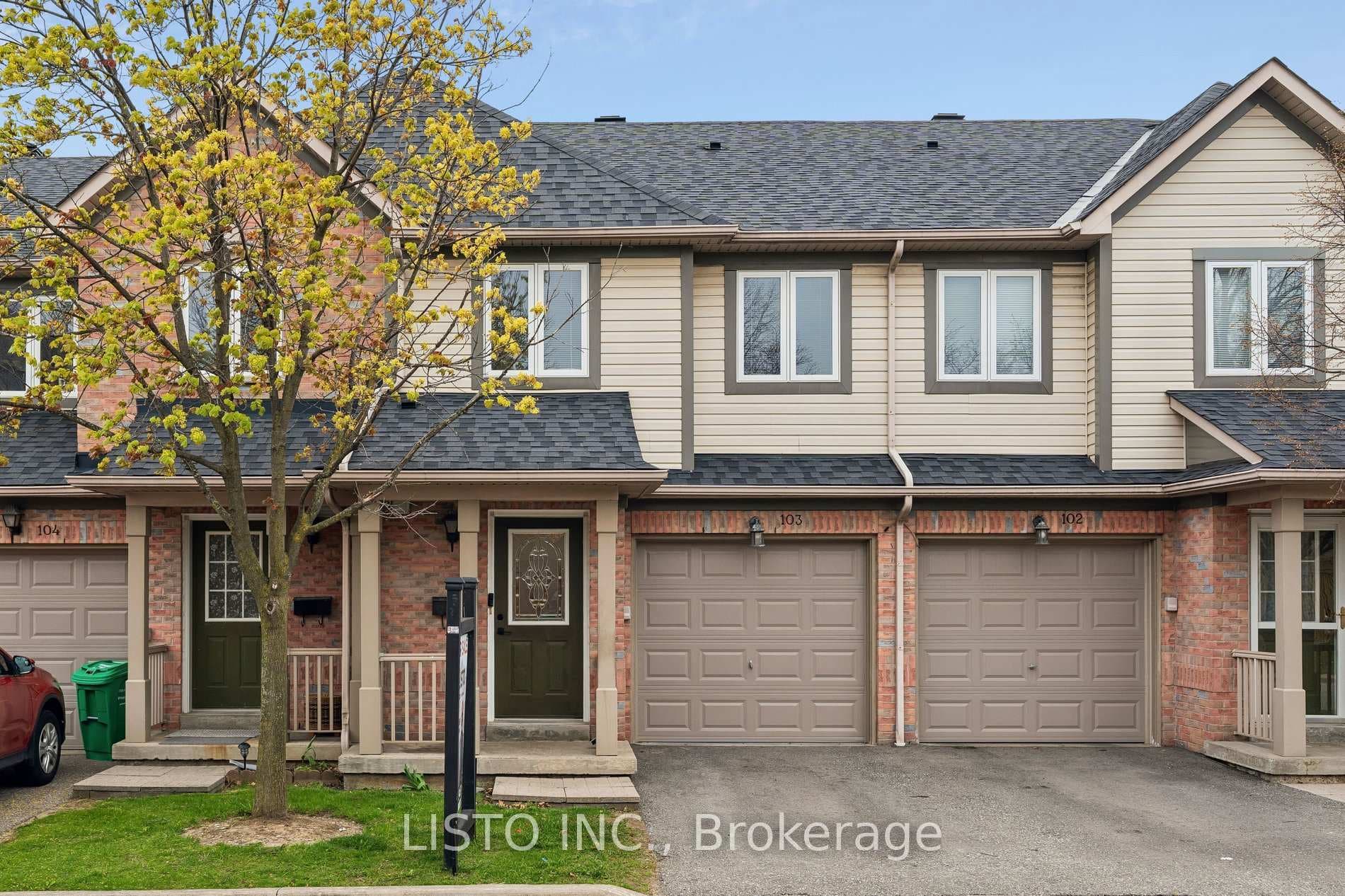 5255 GUILDWOOD Way Unit 103, Mississauga