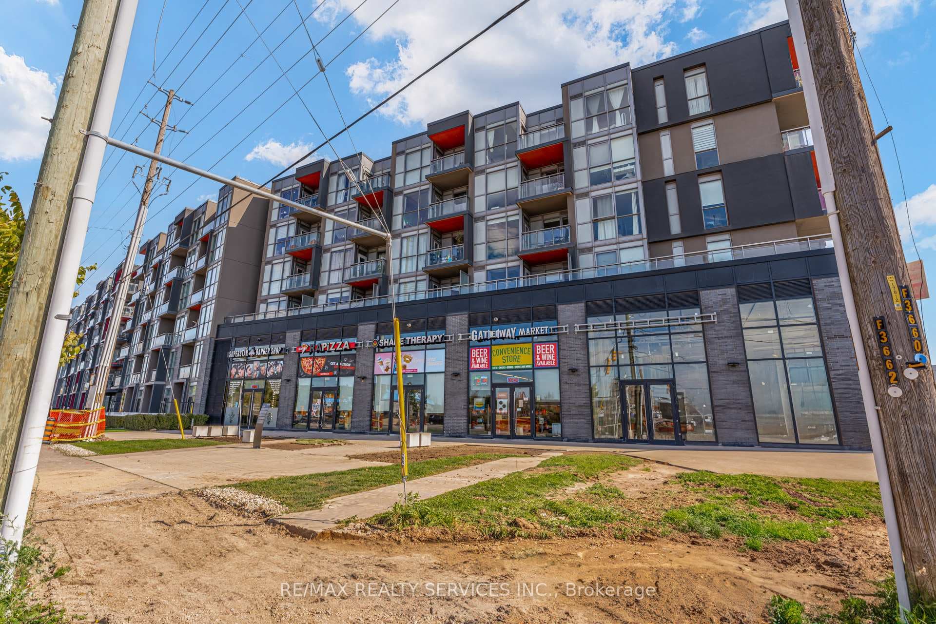 5220 Dundas Street Unit 3, Burlington, ON L7L 0J4 - Photo 1