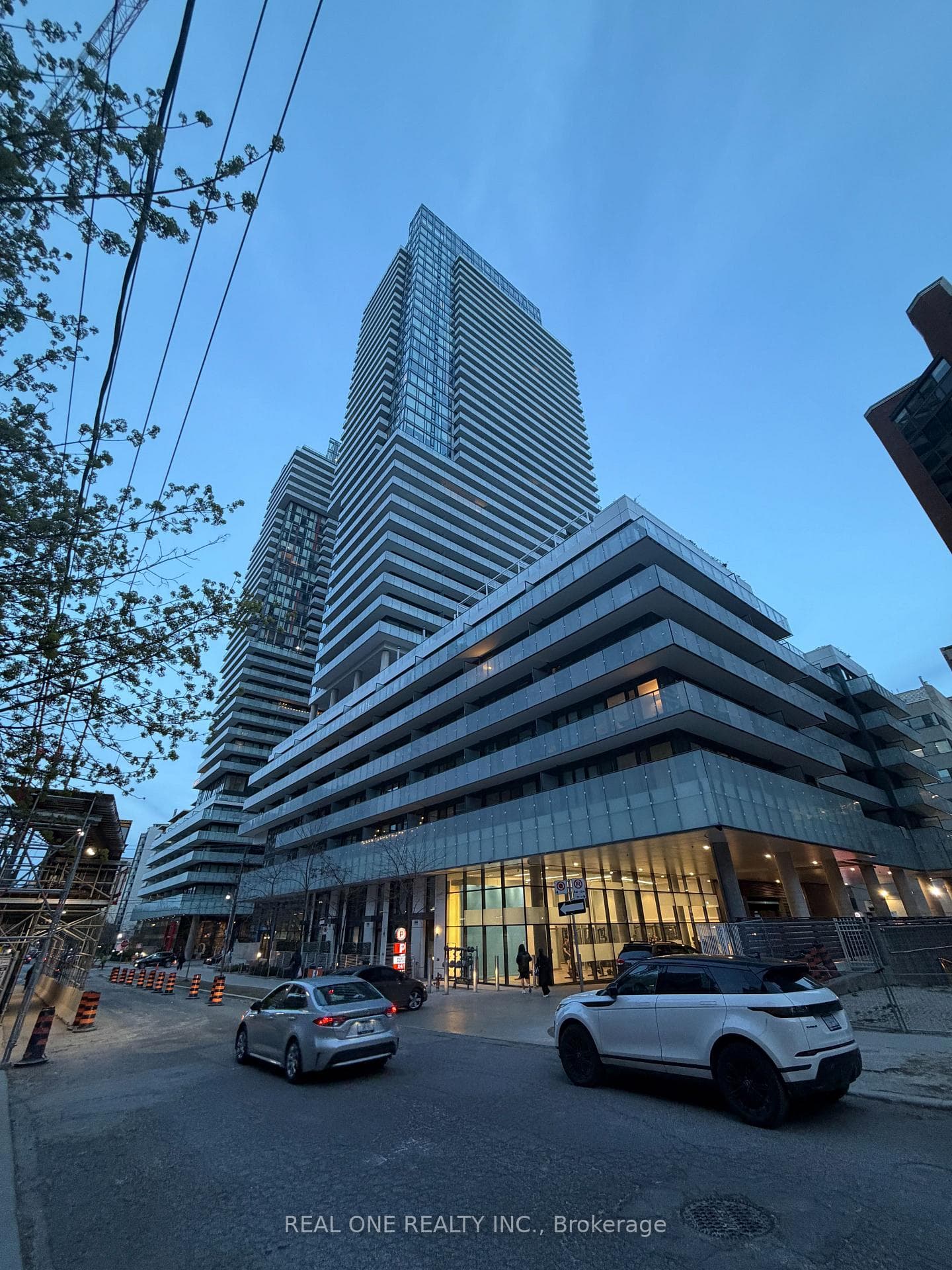 161 Roehampton Avenue Unit 1902, Leaside / Davisville, ON M4P 0C8 - Photo 1
