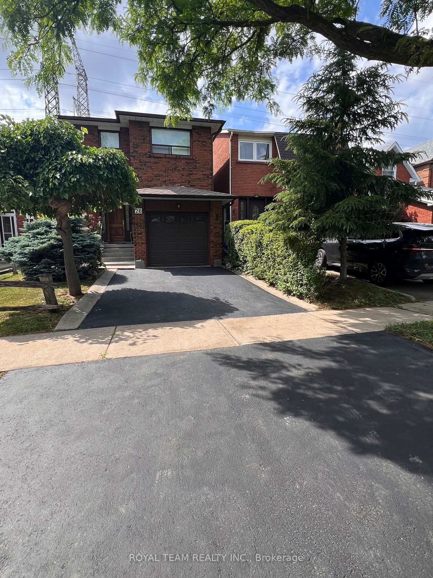 28 Oakmount Crescent, Vaughan