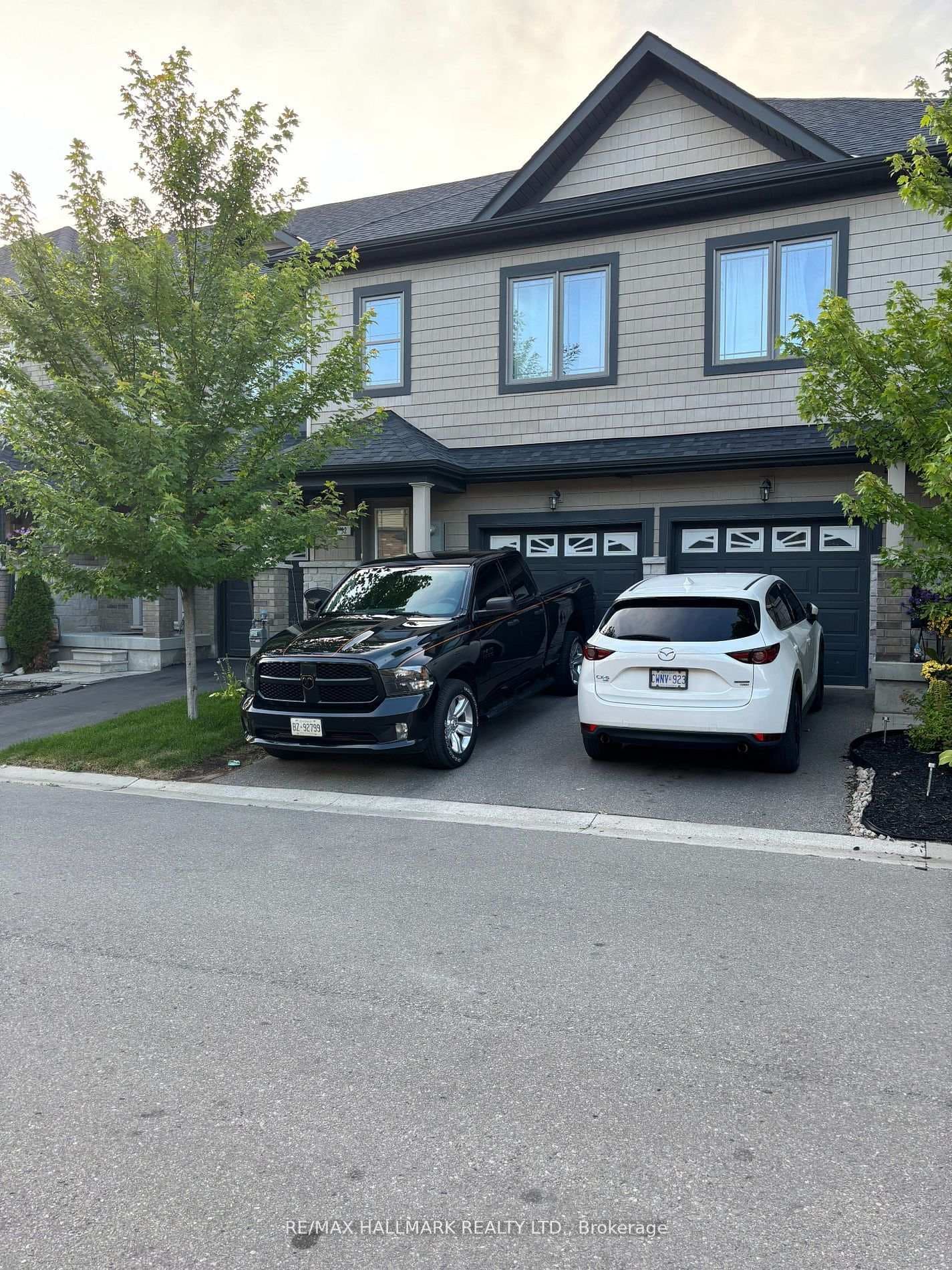 32 Deneb Road, Barrie, ON L4M 0K6 - Photo 1