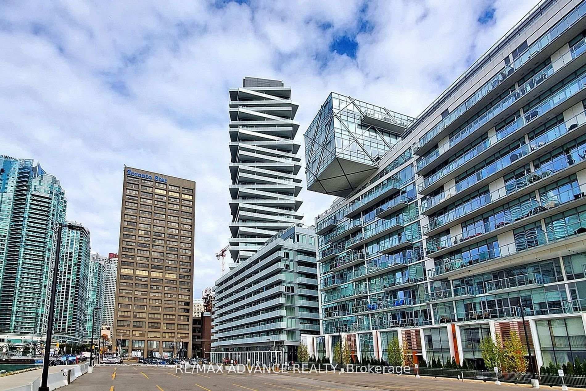 15 Queens Quay Unit 2508, Regent Park / Cabbagetown / St. James Town, ON M5E 0A5 - Photo 1
