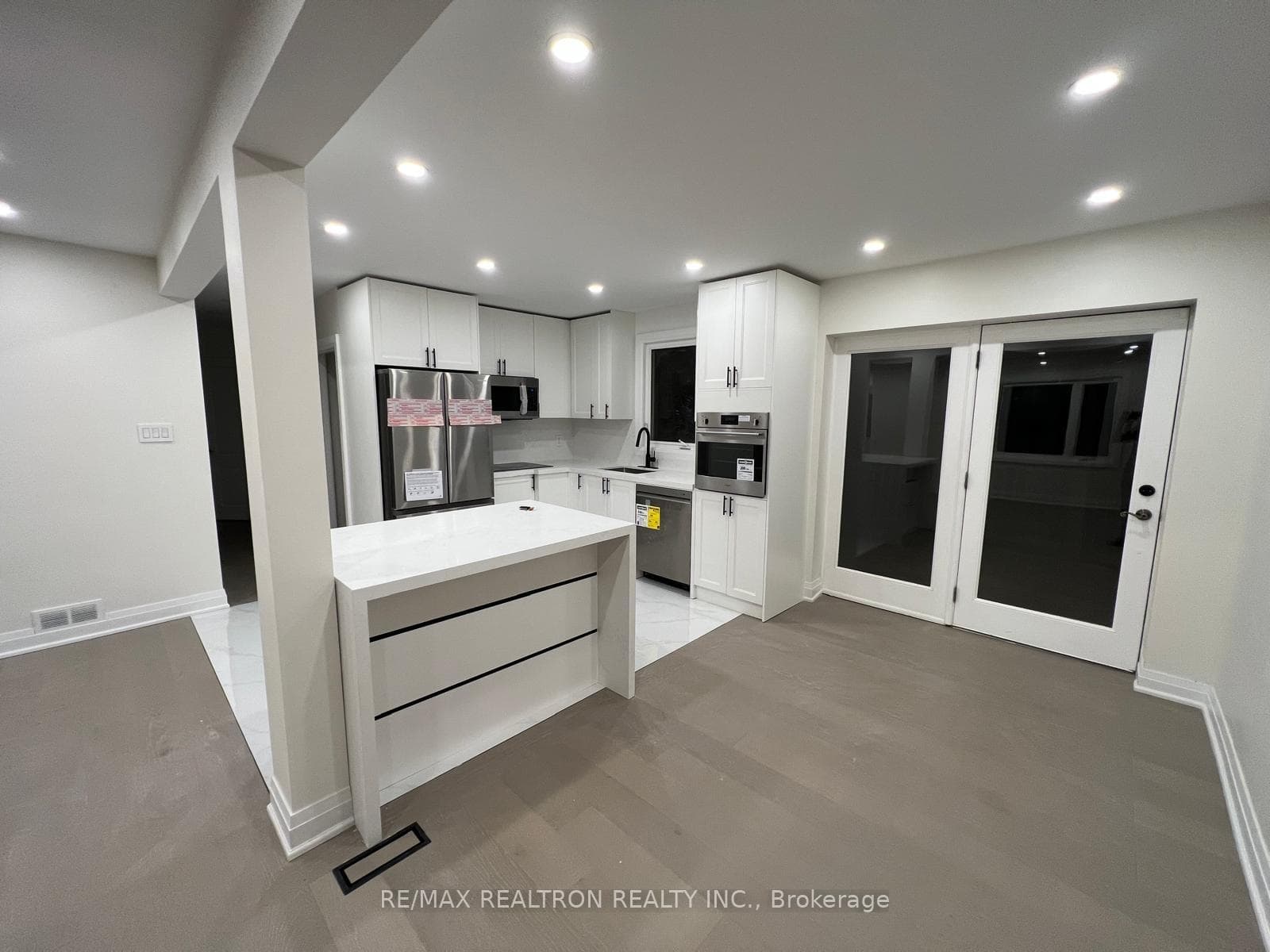 389 Horsham Avenue Unit (Main Floor) A, Thornhill / Willowdale, ON M2R 1H1 - Photo 1