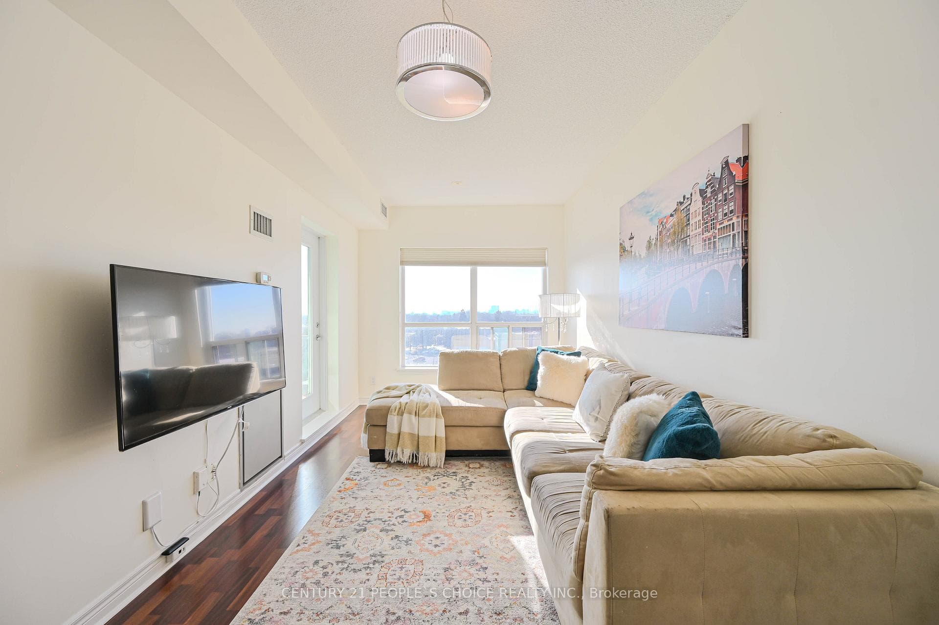 60 Fairfax Crescent Unit 617, Dorset Park / Kennedy Park, ON M1L 1Z8 - Photo 1
