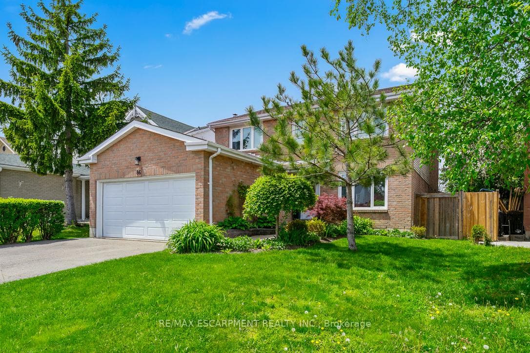 86 Northampton Street, Brampton, ON L6S 3Y7 - Photo 1