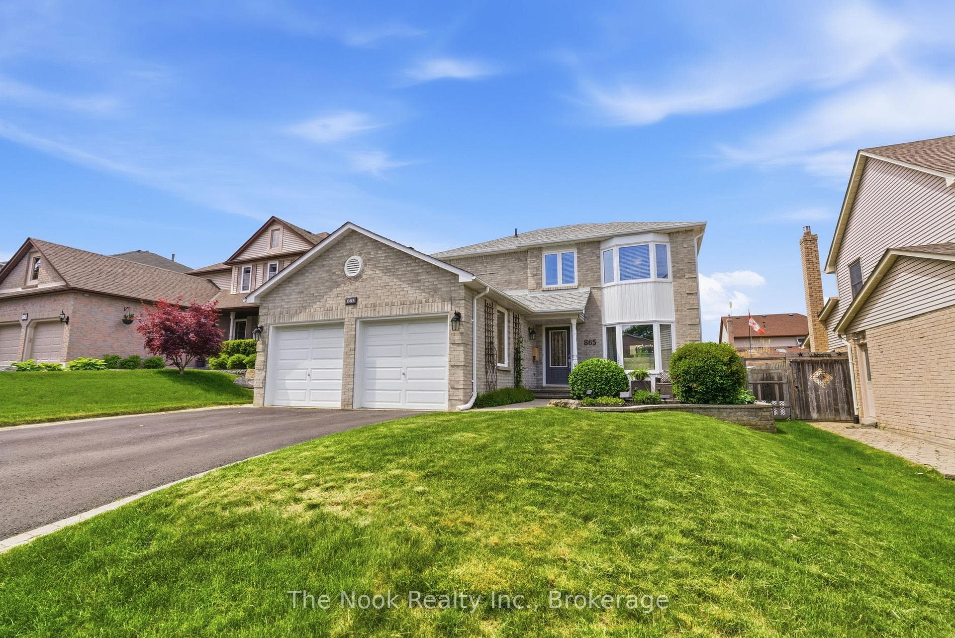 865 Lochness Crescent, Oshawa, ON L1J 7P9 - Photo 1