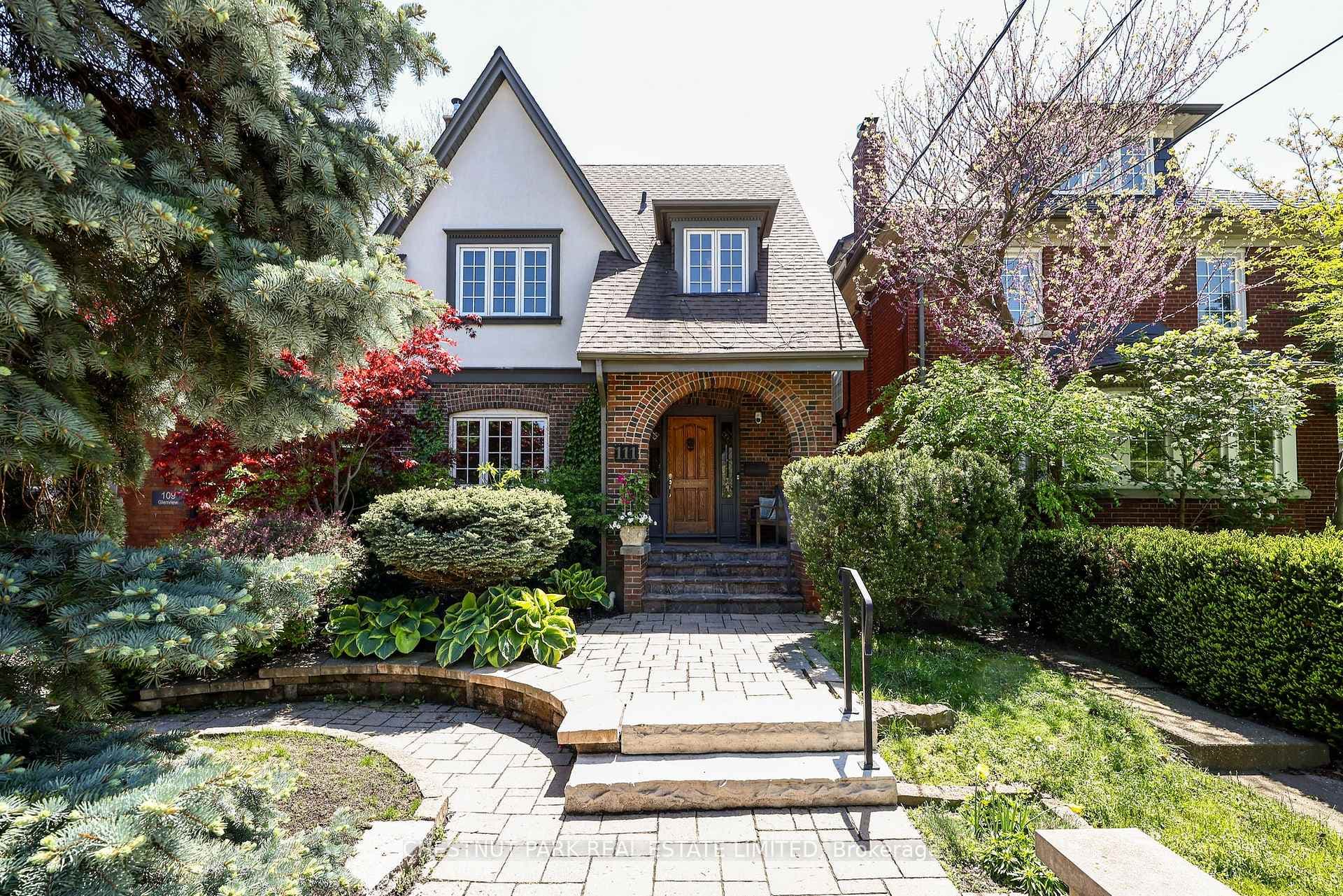 111 Glenview Avenue, Lawrence Park / Bedford Park, ON M4R 1R1 - Photo 1