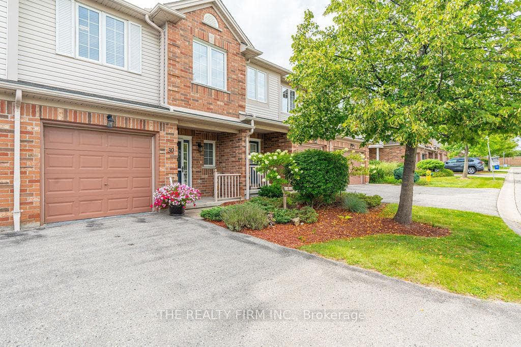 320 AMBLESIDE Drive Unit 30, London North, ON N6G 5H9 - Photo 1