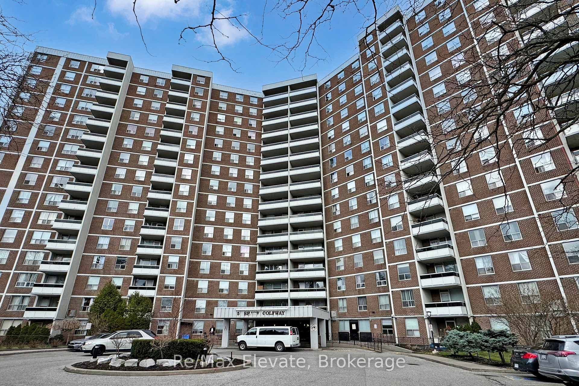 5 Shady Golfway Unit 406, Toronto C11
