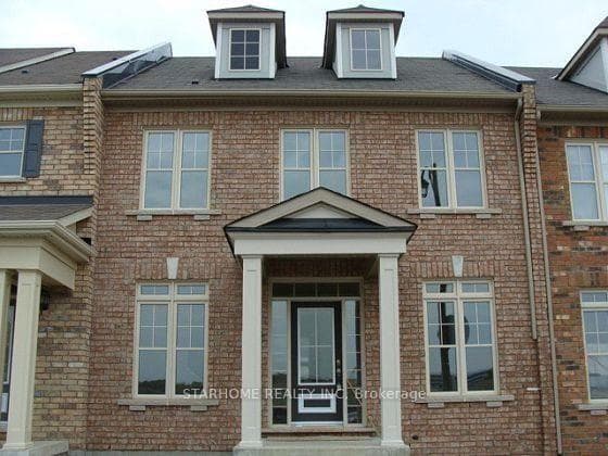 31 Russell Dawson Road, Markham