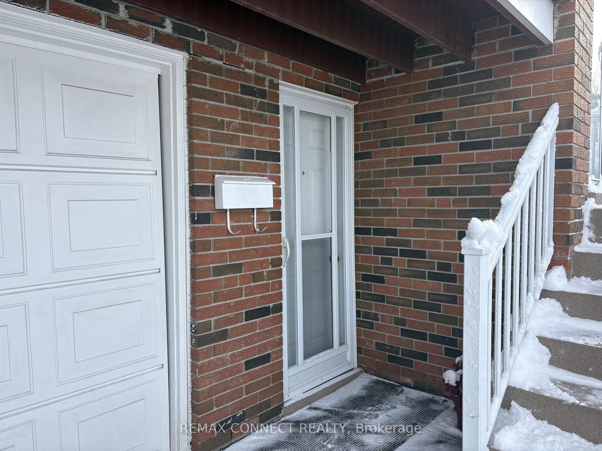 61 Navaho Drive Unit Lower, Hillcrest Village / Bayview Village, ON M2H 2X2 - Photo 1