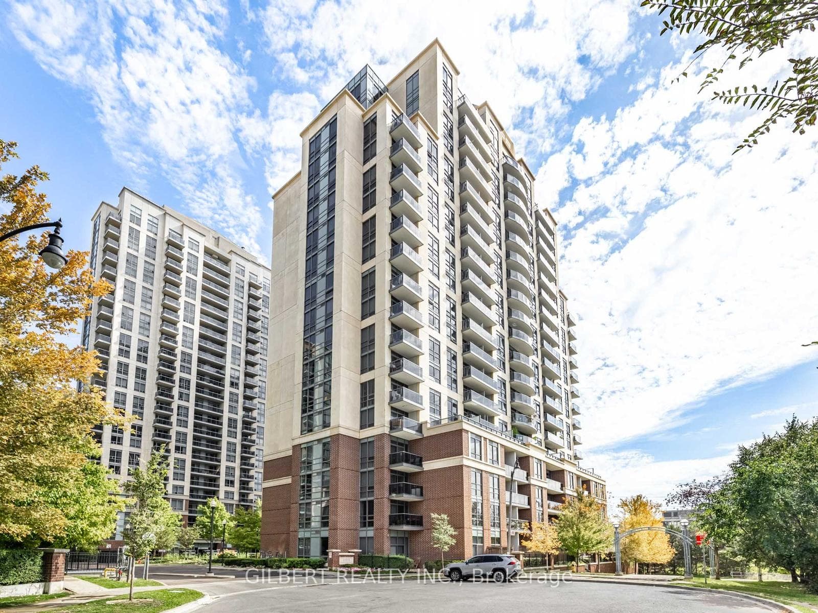 1 Michael Power Place Unit 905, Toronto W08