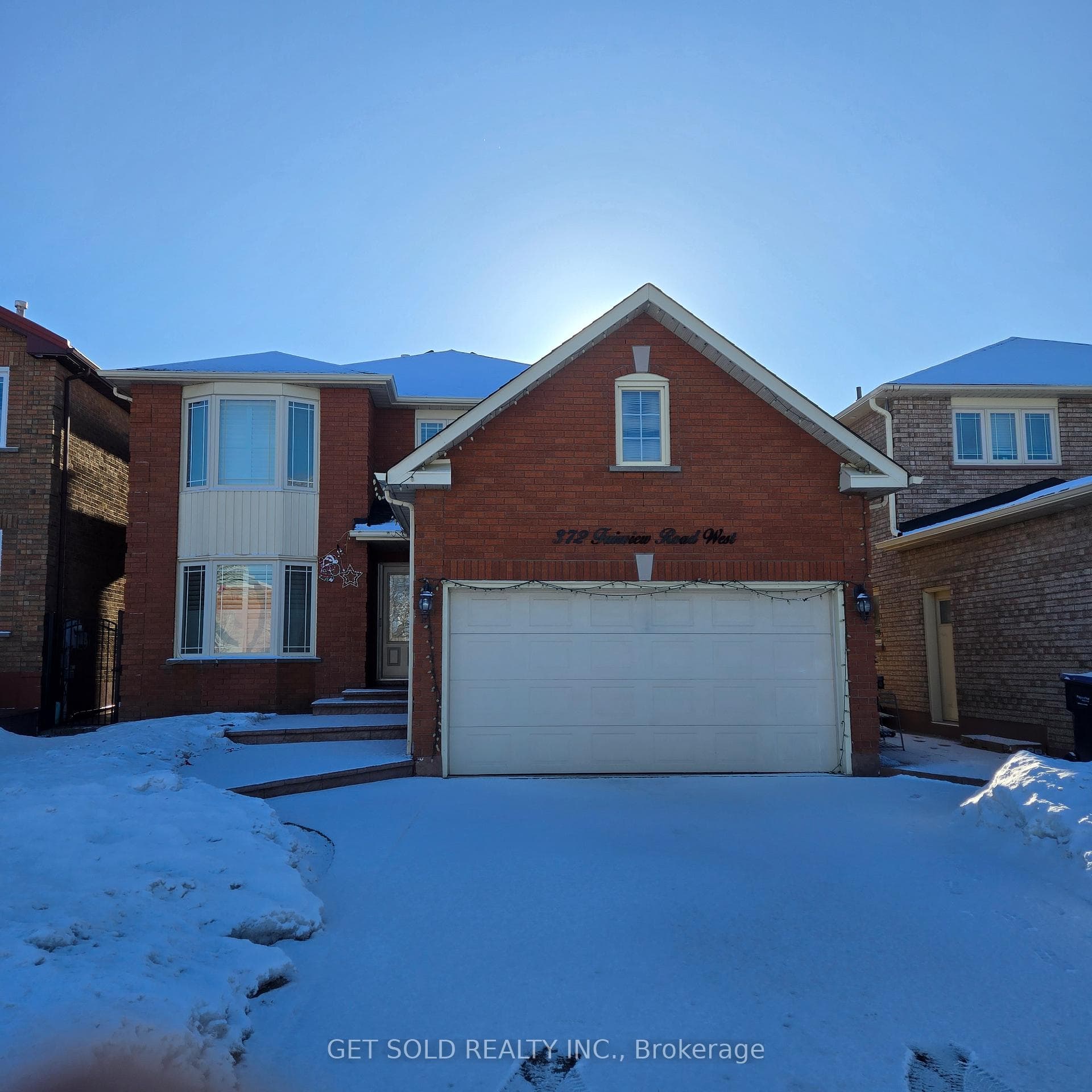 372 Fairview Road, Mississauga, ON L5B 3W5 - Photo 1
