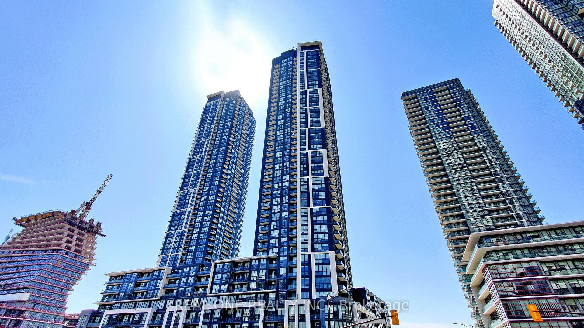 510 Curran Place Unit 2104, Mississauga, ON L5B 0J8 - Photo 1