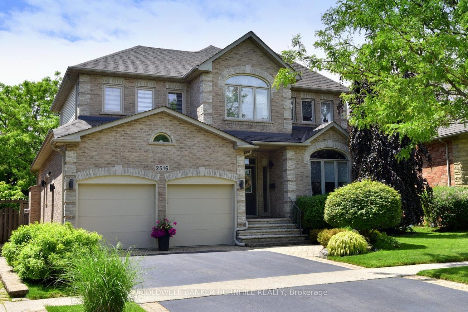 2516 Nicklaus Court, Burlington