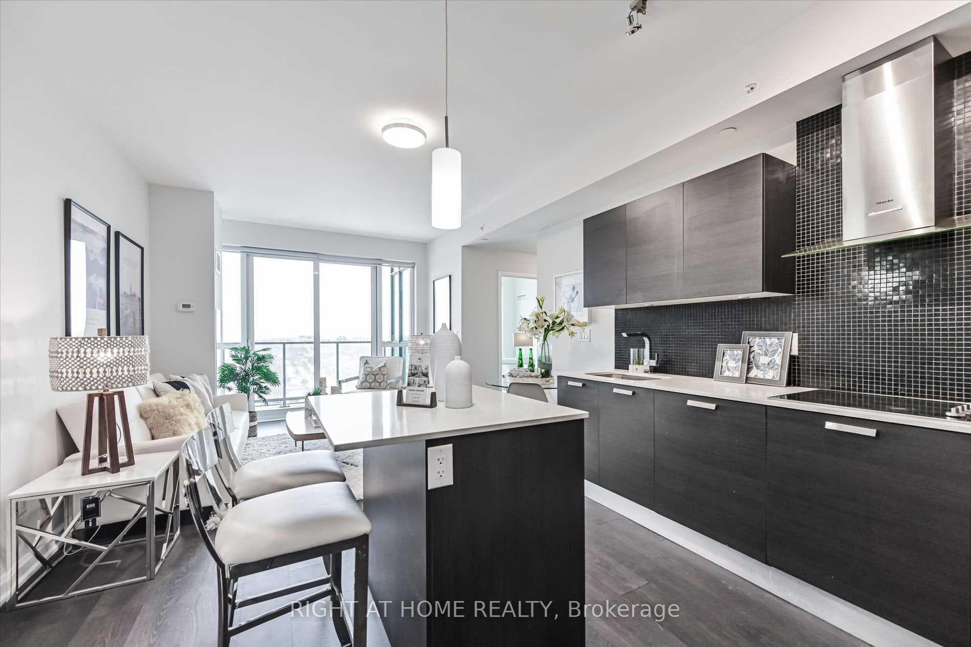 11 Bogert Avenue Unit 2305, Thornhill / Willowdale, ON M2N 0H4 - Photo 1