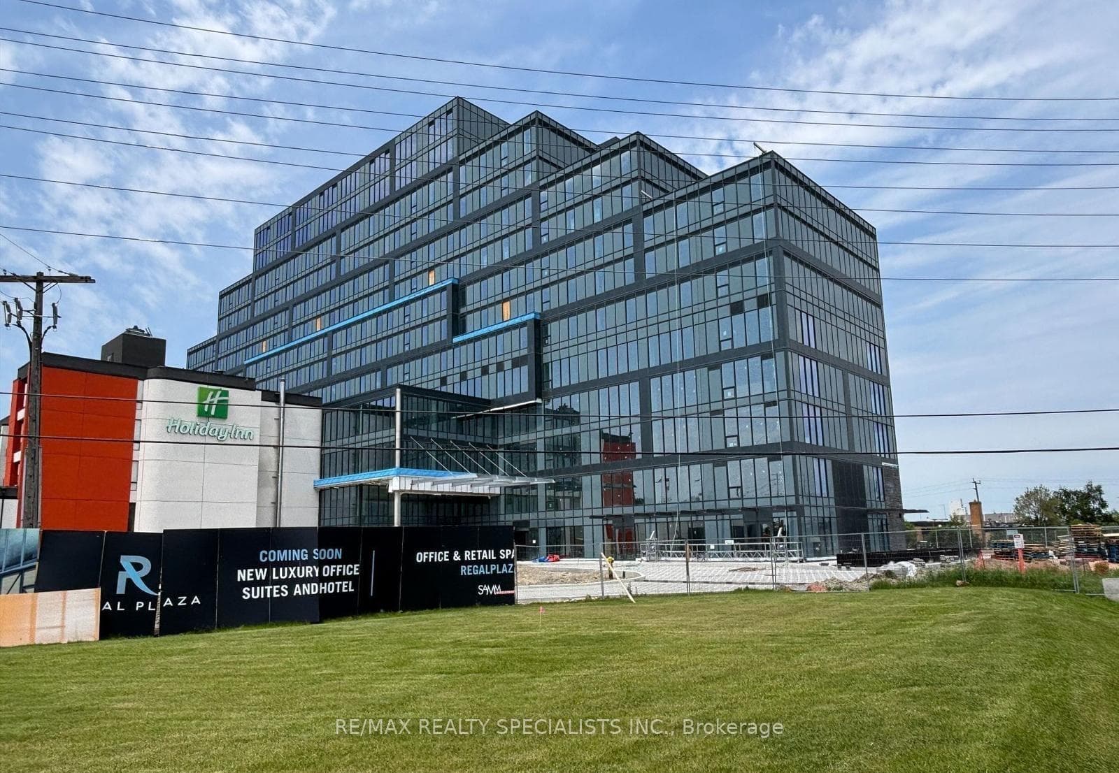 600 Dixon Road Unit 409, Etobicoke (Kingsview Village / Humber Heights), ON M9W 1J1 - Photo 1