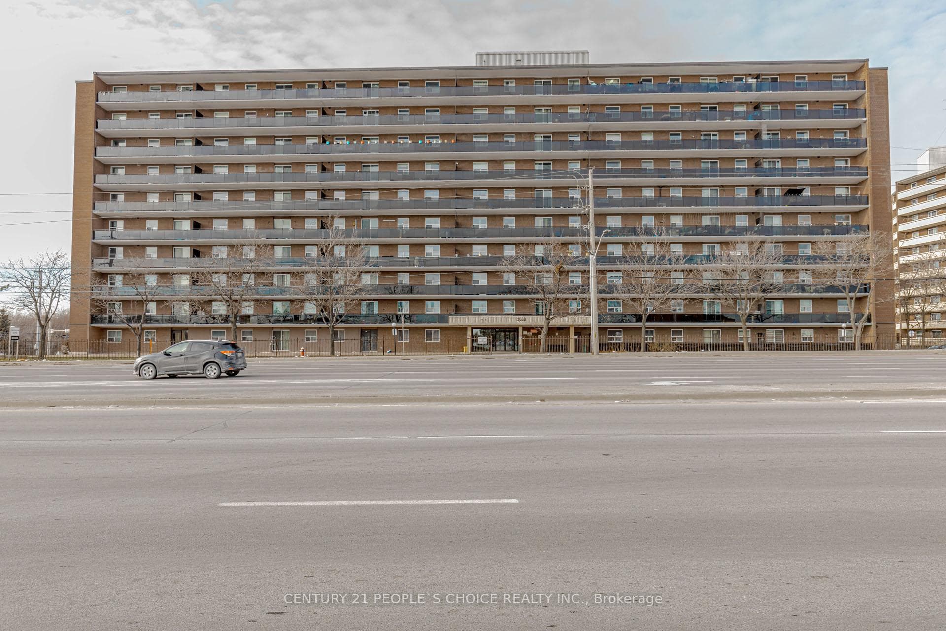 3533 Derry Road Unit 801, Mississauga, ON L4T 1B1 - Photo 1