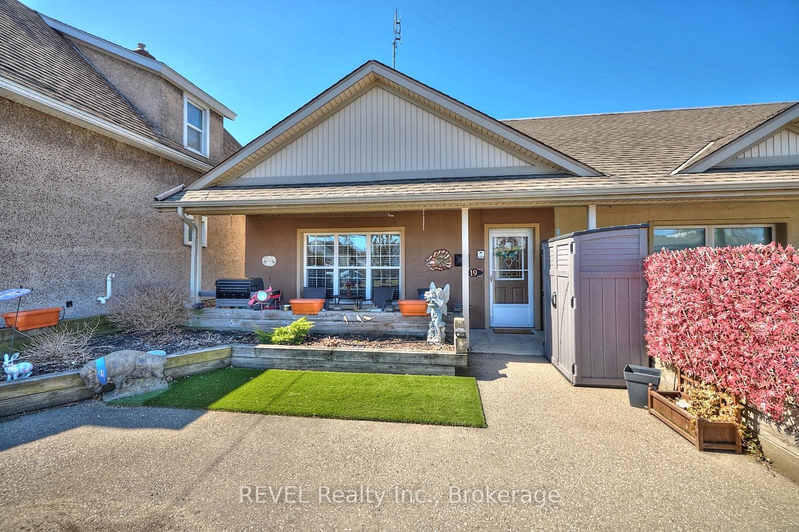 19 Knoll Street, Port Colborne, ON L3K 5A4 - Photo 1