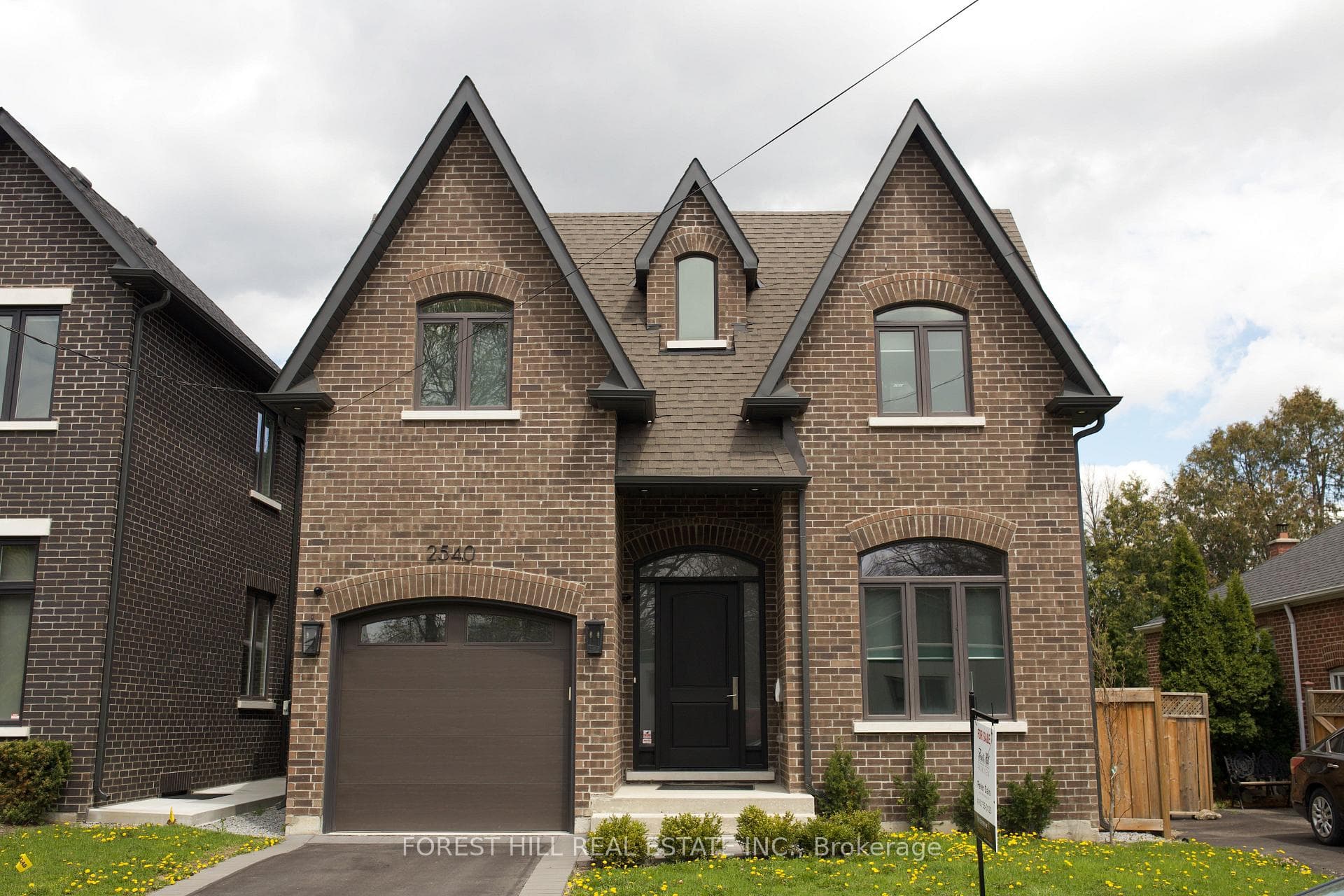 2540 St Clair Avenue, Danforth / East York, ON M4B 1M1 - Photo 1
