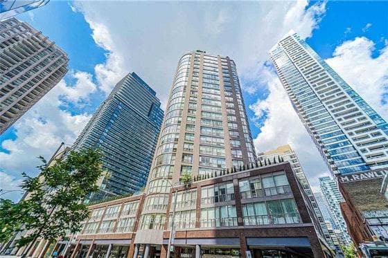24 Wellesley Street Unit 1412, Downtown Toronto / Waterfront, ON M4Y 2X6 - Photo 1