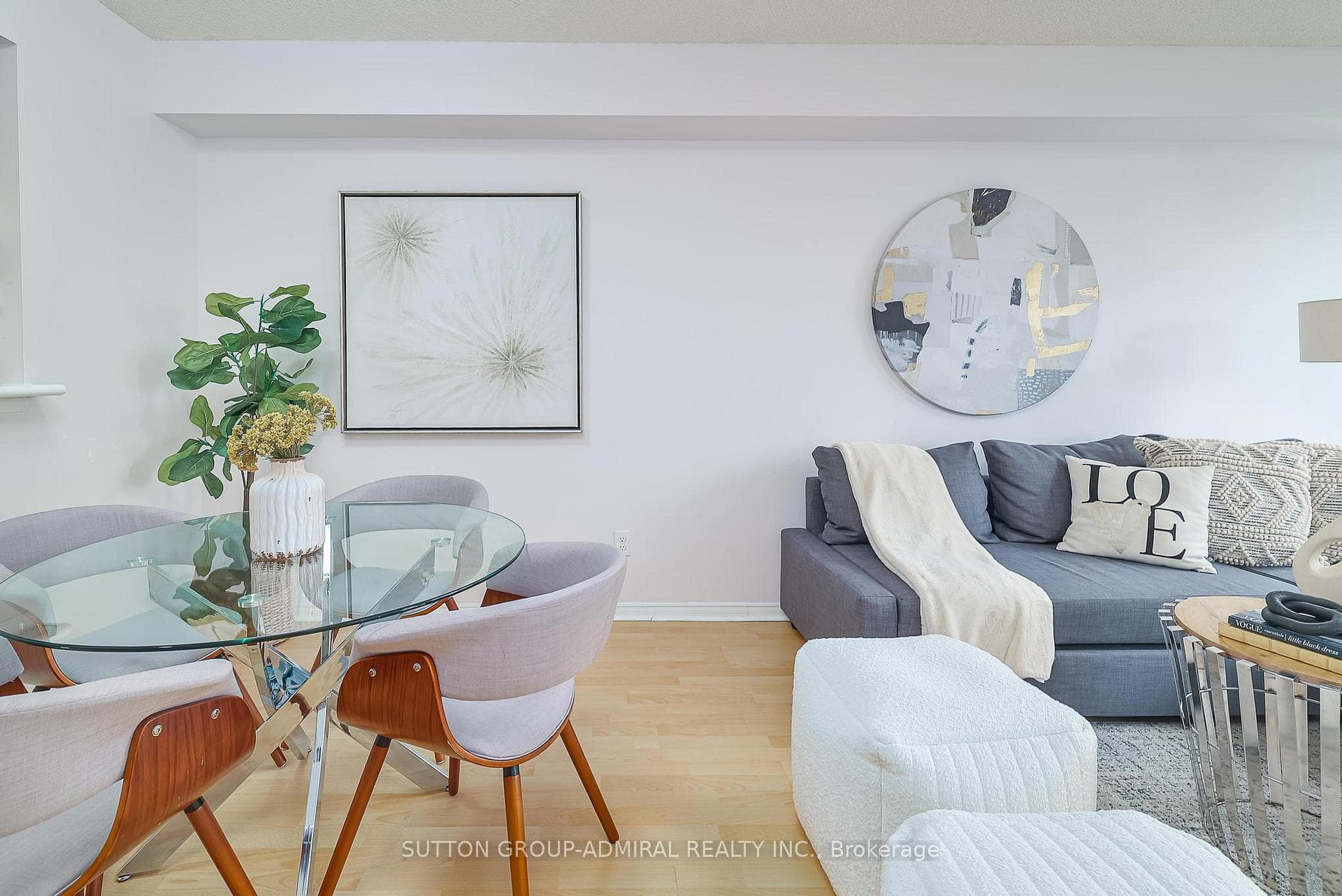 91 Townsgate Drive Unit 908, Vaughan