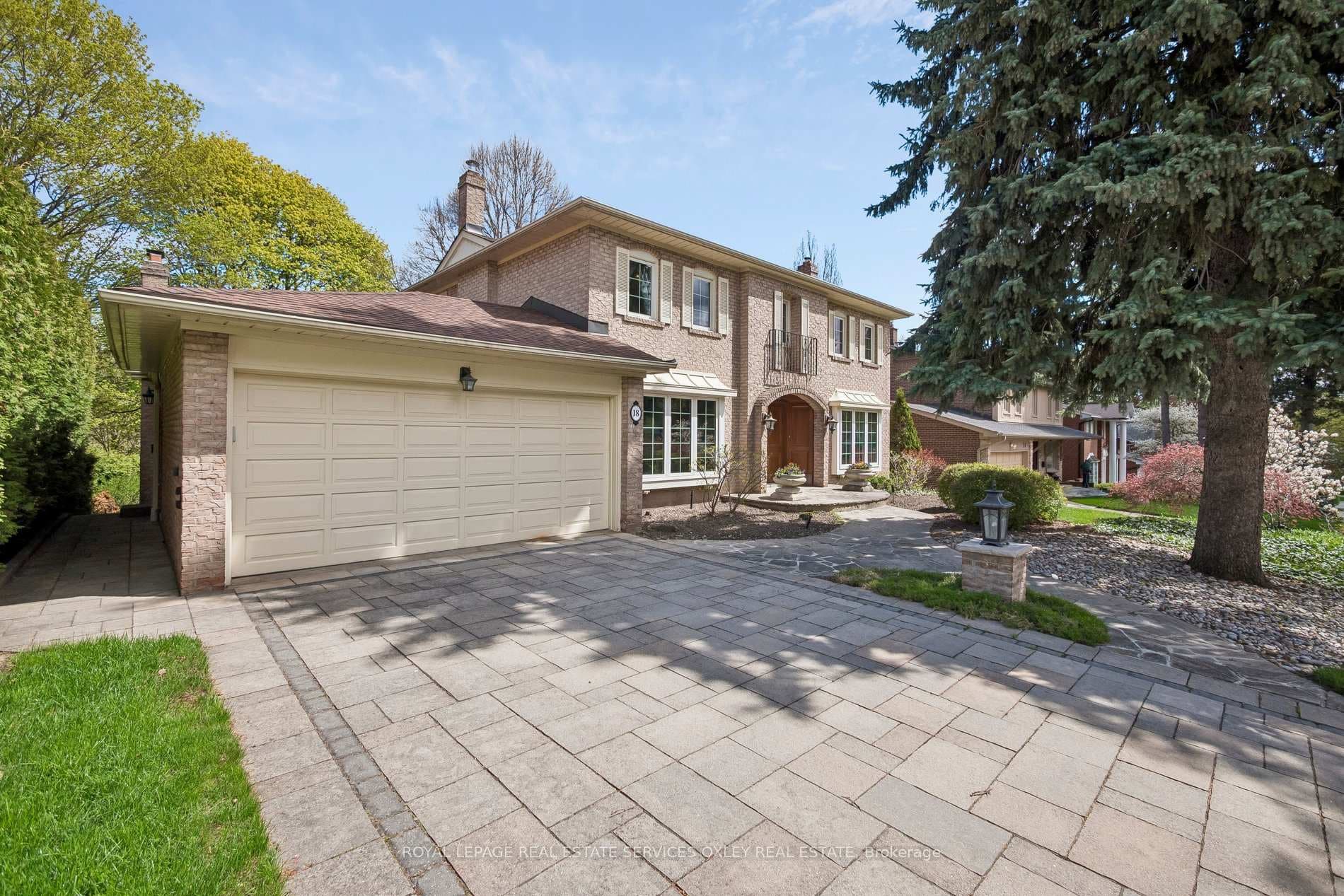 18 Swansdown Drive, Toronto C12