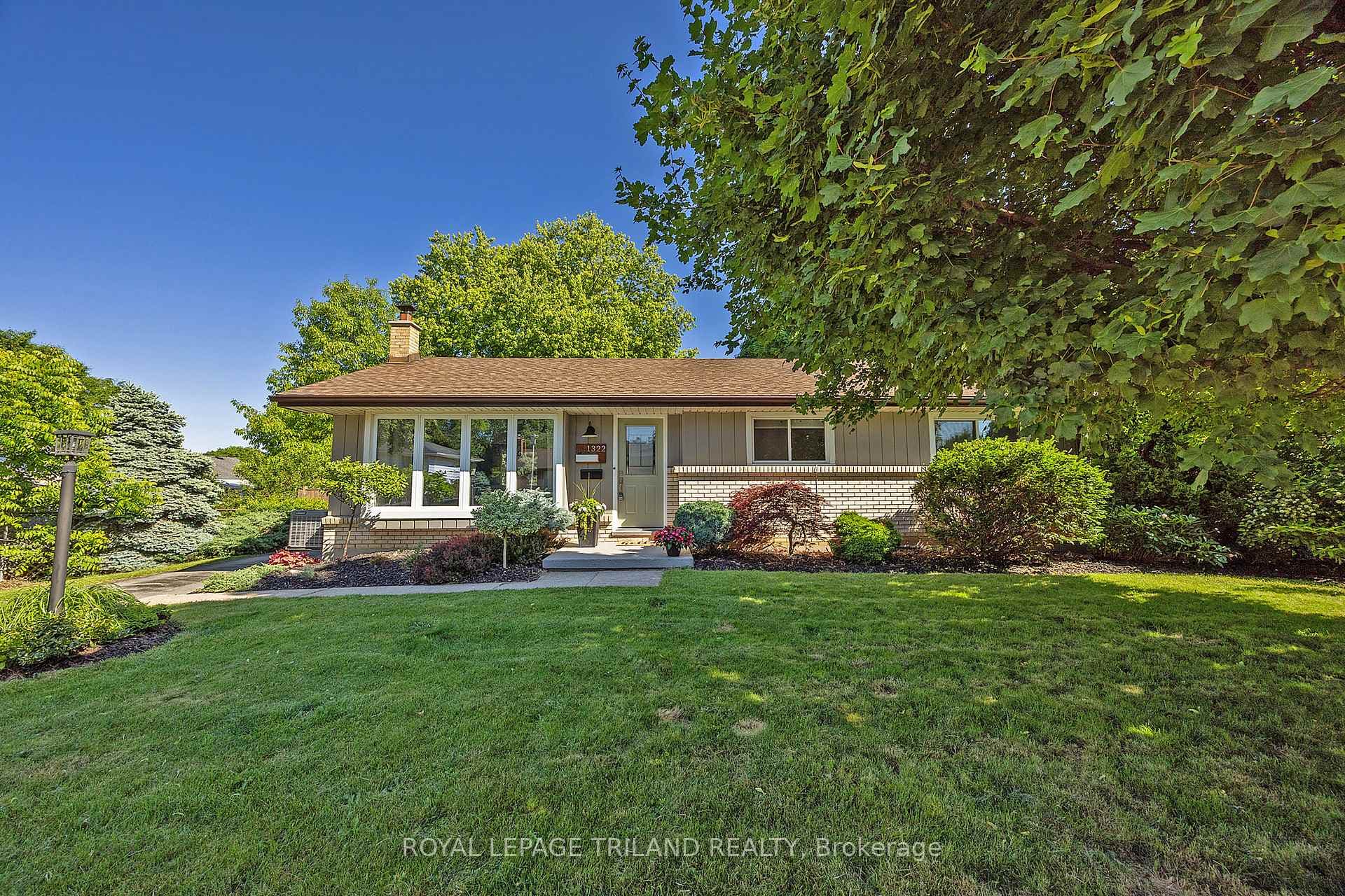 1322 Fuller Street, London East
