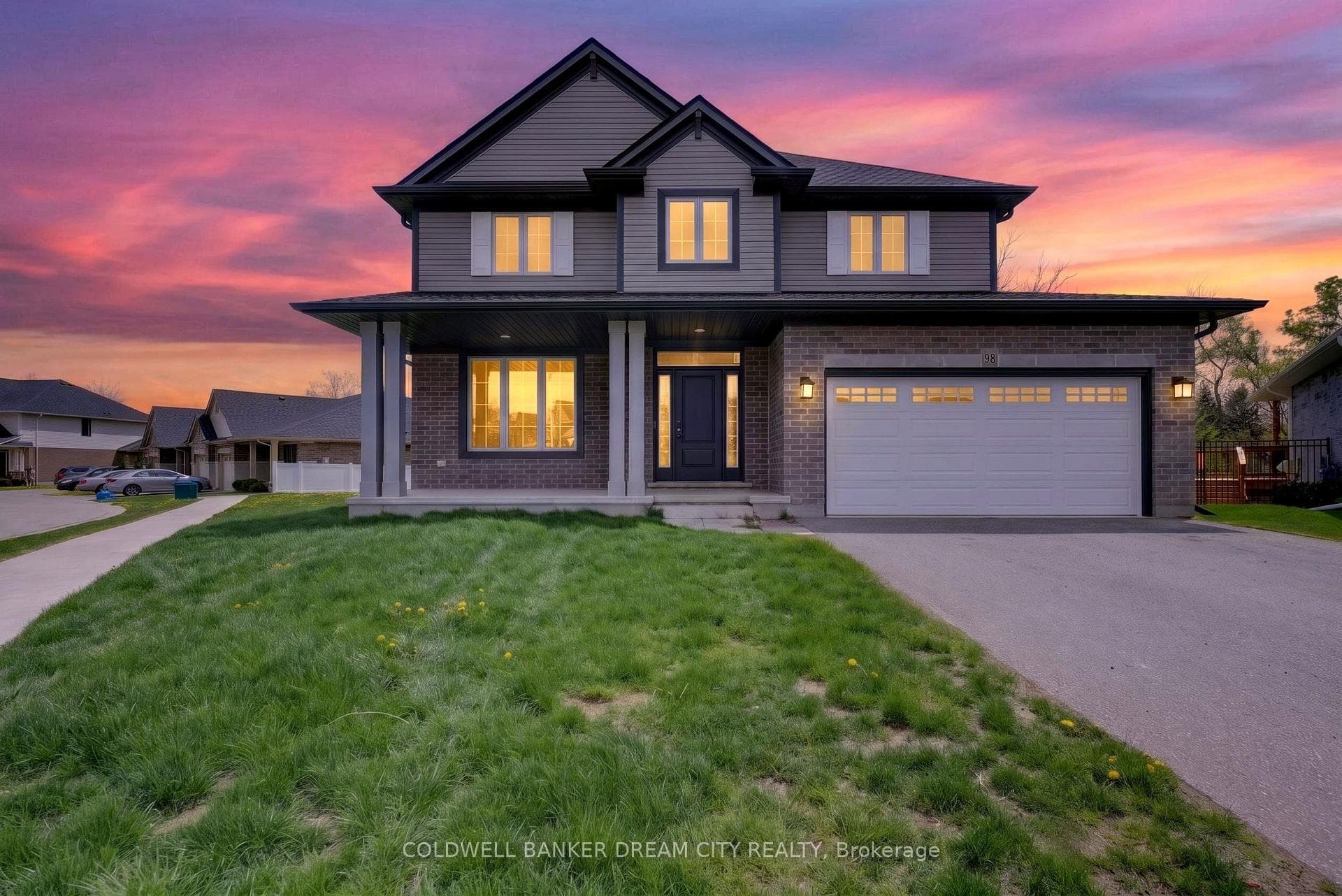 98 LIVINGSTON Drive, Tillsonburg