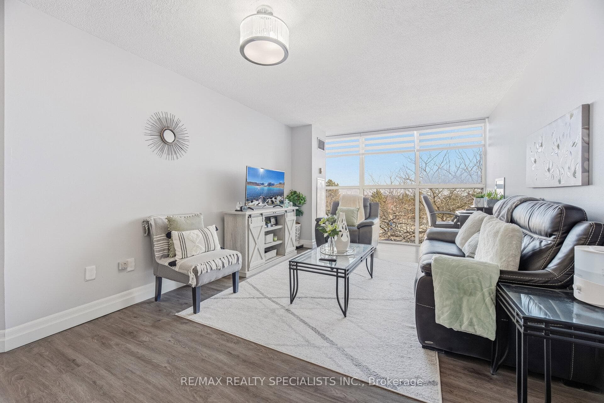 4205 Shipp Drive Unit 506, Mississauga, ON L4Z 2Y9 - Photo 1