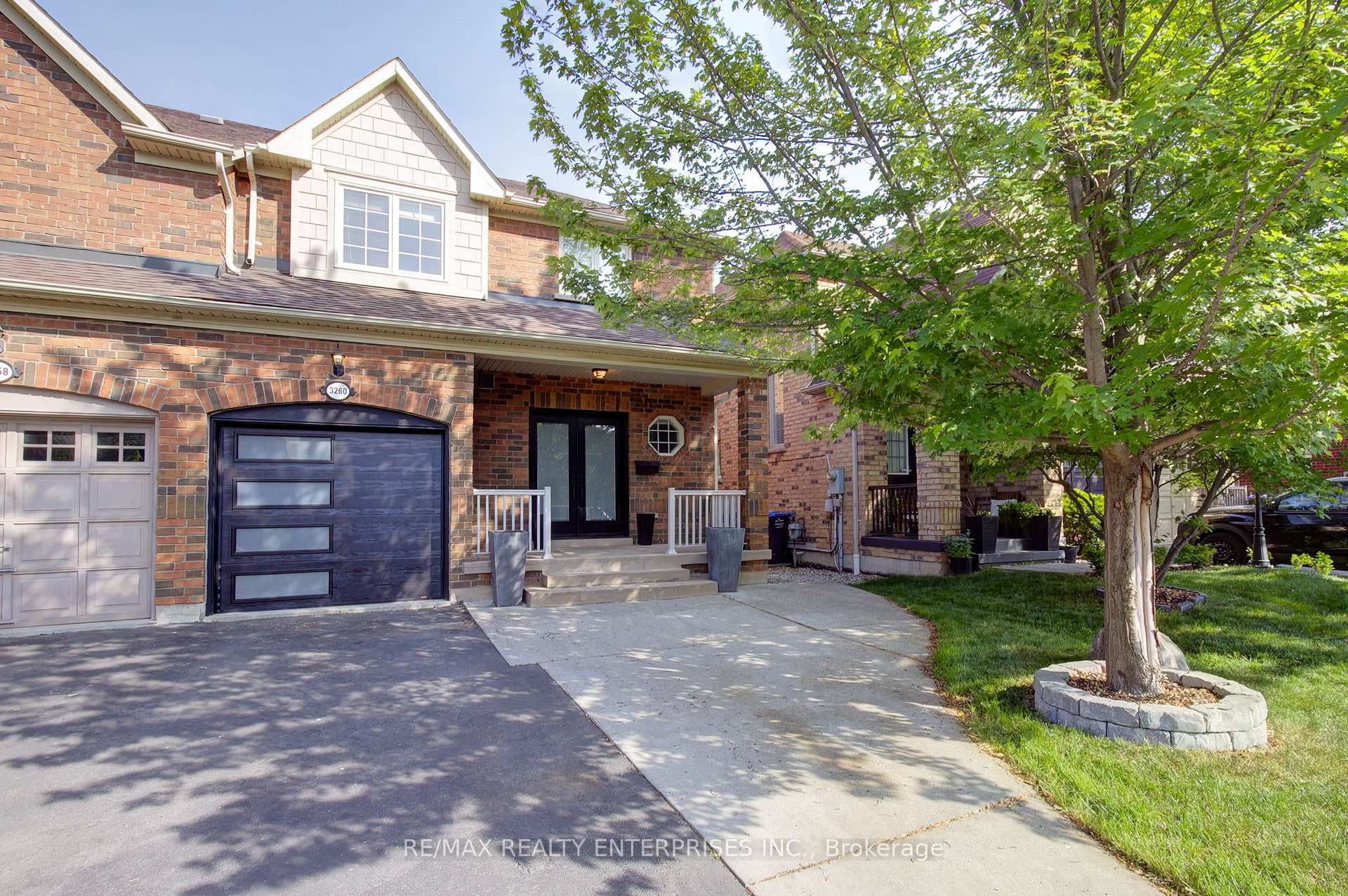 3260 Respond Road, Mississauga, ON L5M 7X4 - Photo 1