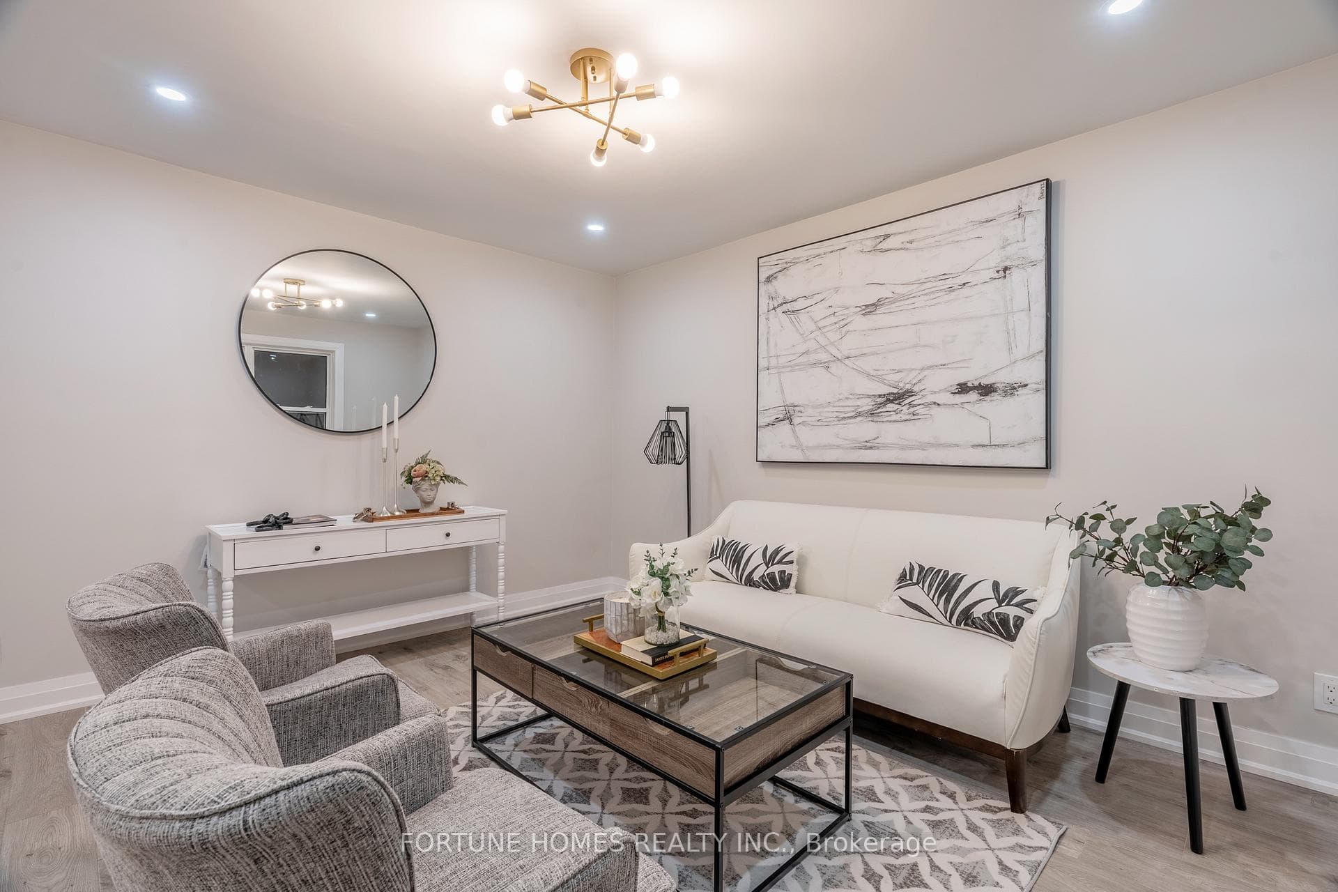 118 chetwood Street, St. Catharines