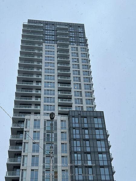 286 Main Street Unit 806, The Beaches / Upper Beaches, ON M4C 0B3 - Photo 1