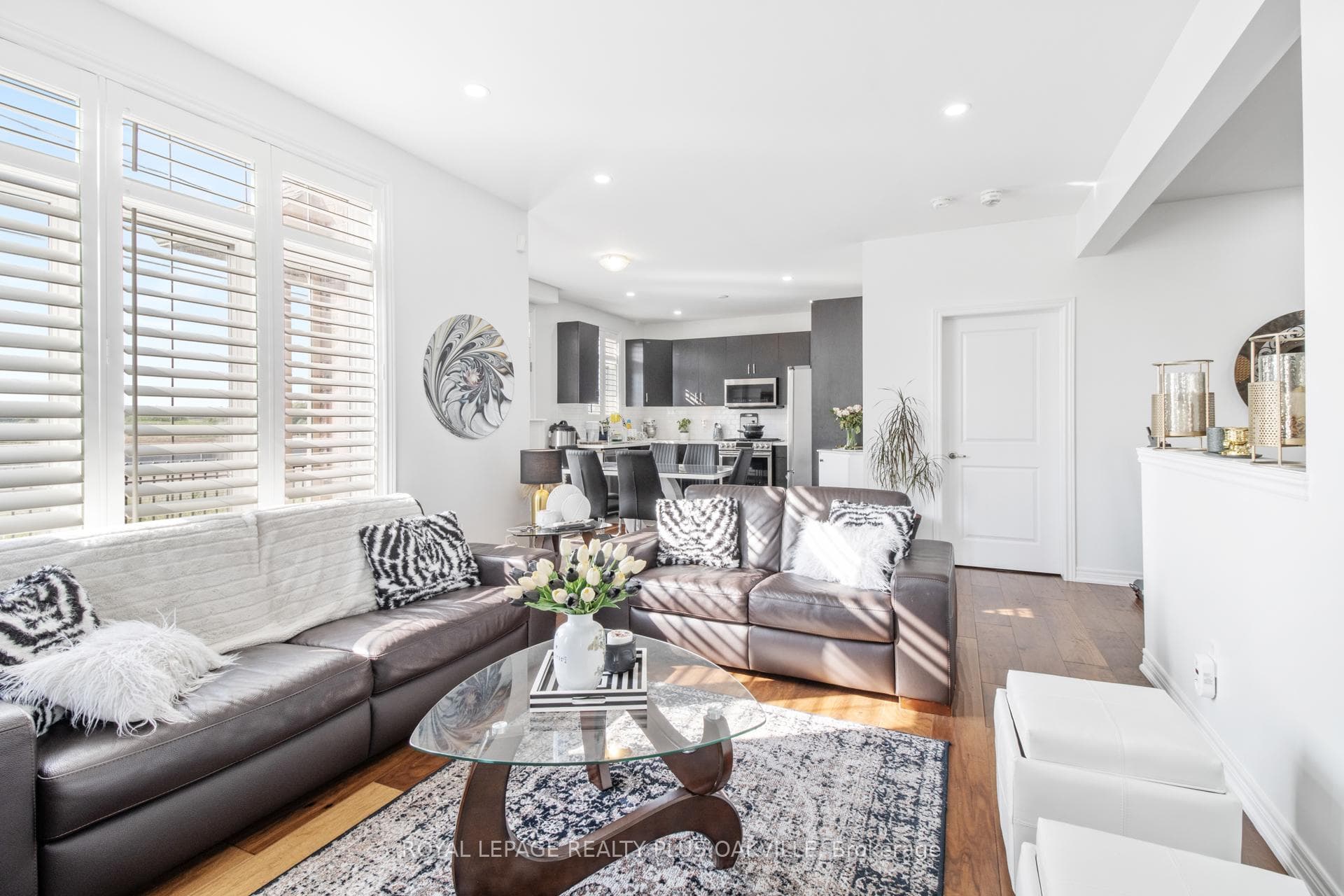 2386 Natasha Circle, Oakville