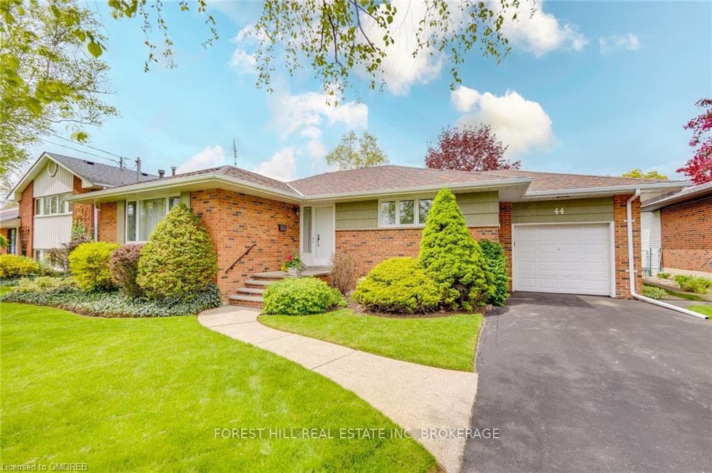 44 ELLESBORO Drive, Mississauga, ON L5N 1C2 - Photo 1