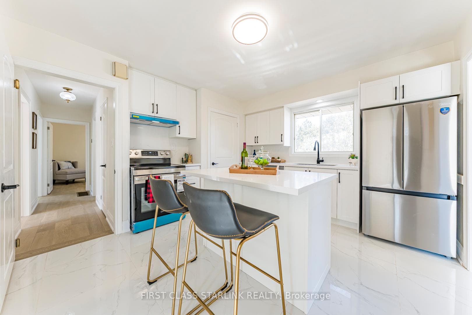 621 Dynes Road, Burlington, ON L7N 2V4 - Photo 1