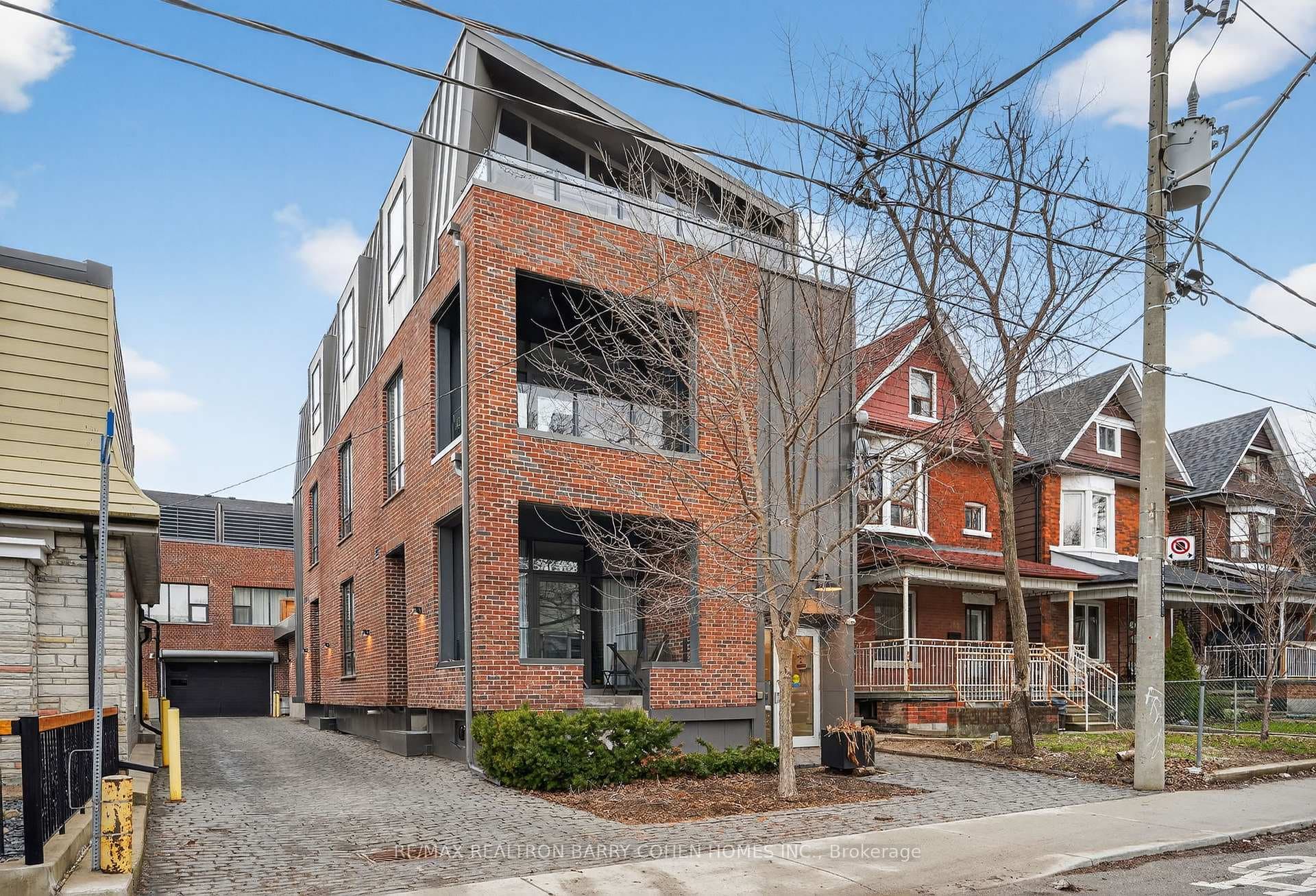 50 Bartlett Avenue Unit 7, Bloor West Village / Swansea, ON M6H 3E6 - Photo 1