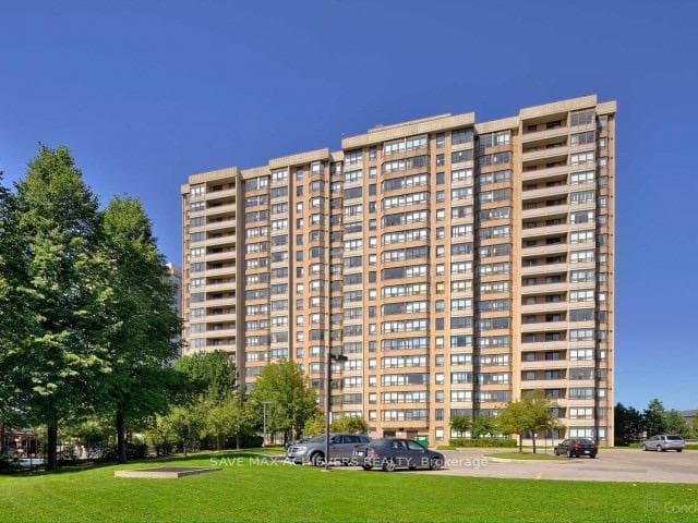 10 Malta Avenue Unit 806, Brampton, ON L6Y 4G6 - Photo 1
