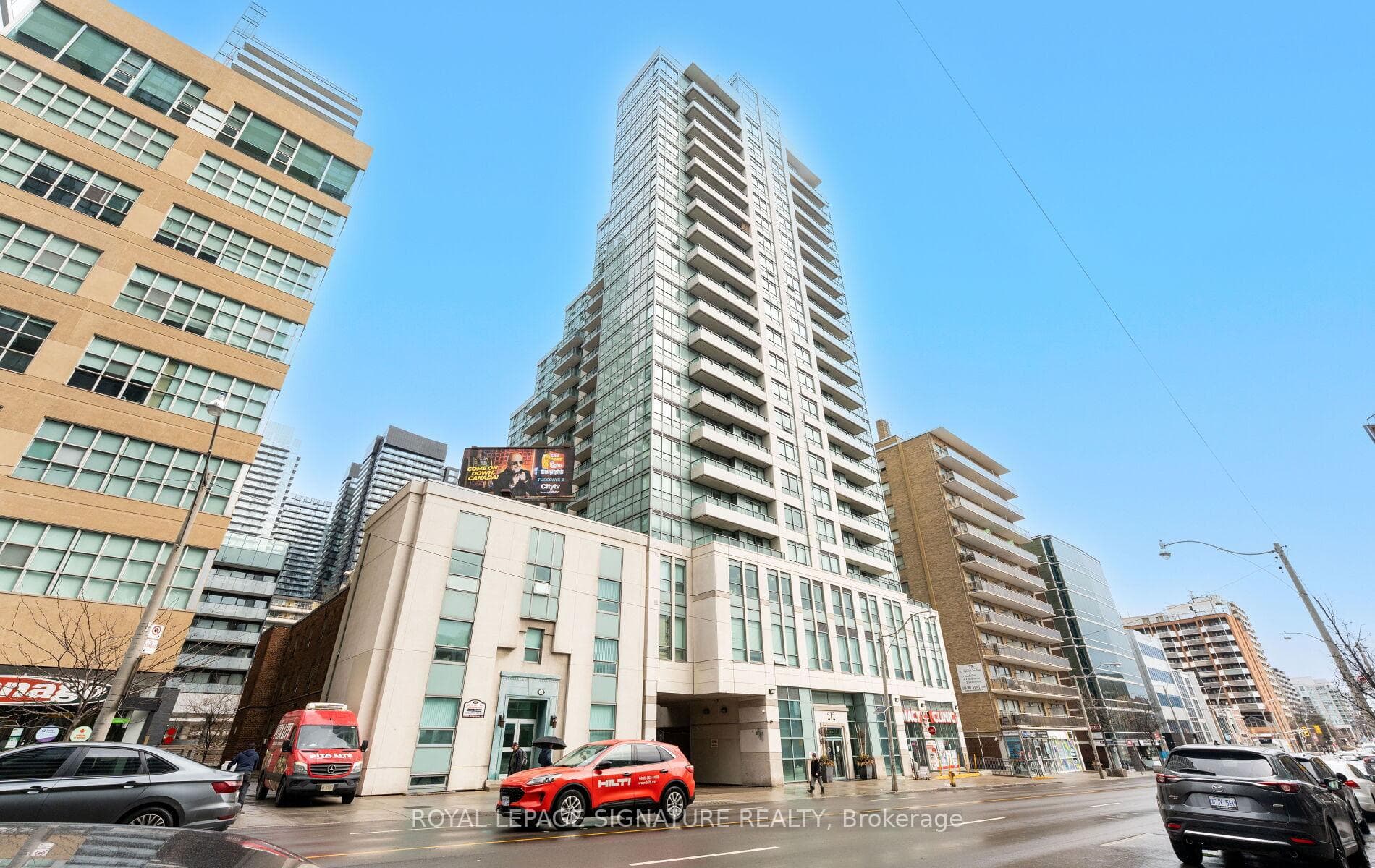 212 Eglinton Avenue Unit 1411, Leaside / Davisville, ON M4P 0A3 - Photo 1