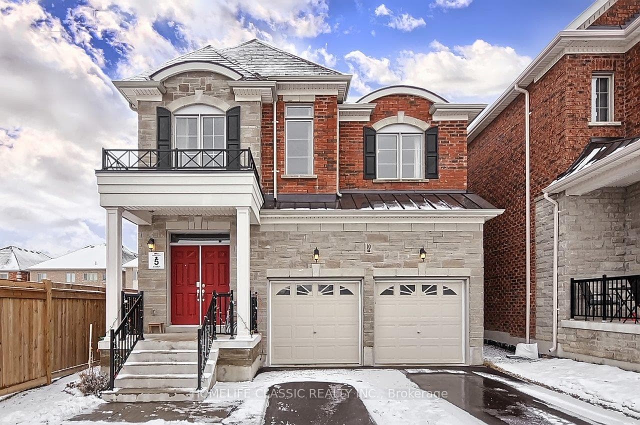 10 Clara May Avenue, East Gwillimbury