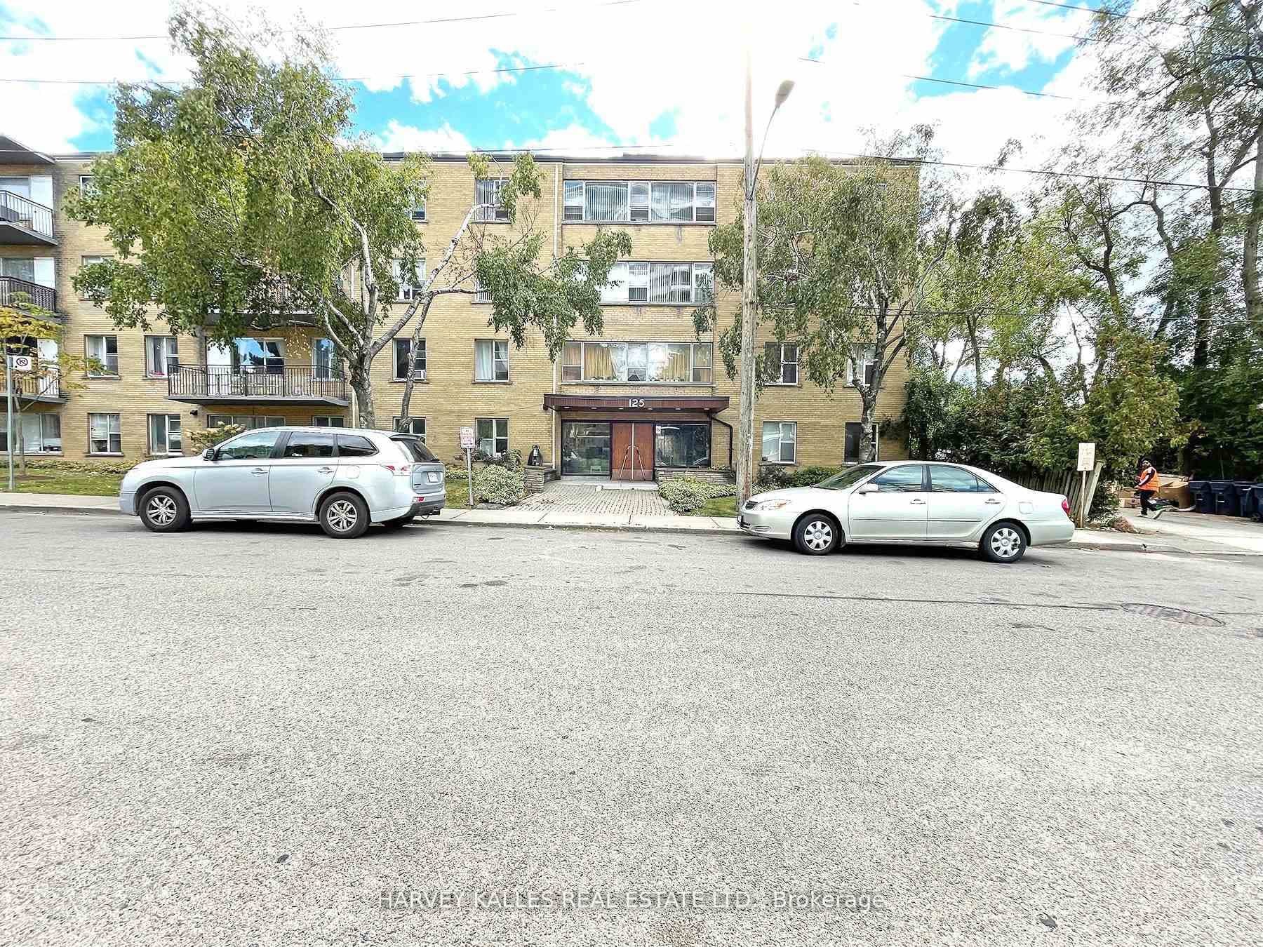 125 Shelborne Avenue Unit 4, Lawrence Park / Bedford Park, ON M6B 2M8 - Photo 1