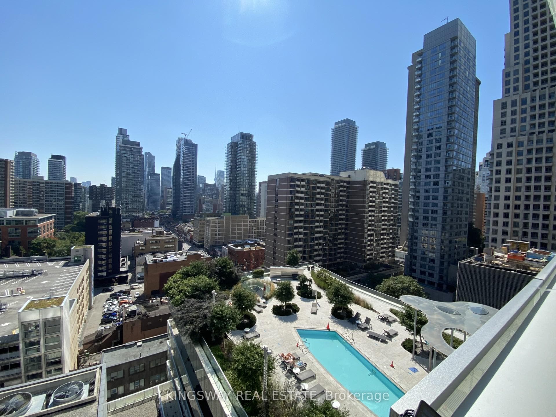 1 BLOOR Street Unit 1004, Toronto C08