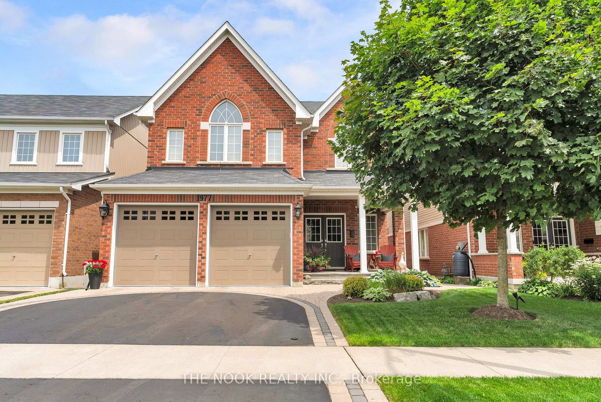 1977 Magee Street, Oshawa