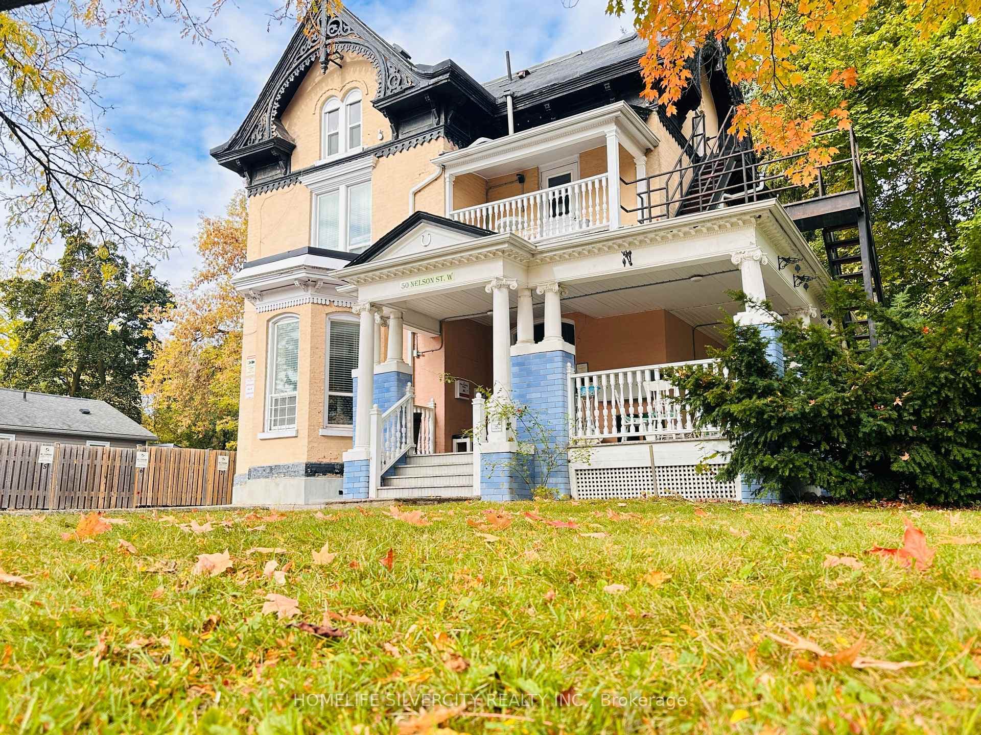 50 Nelson Street Unit 4, Brampton, ON L6X 1C3 - Photo 1