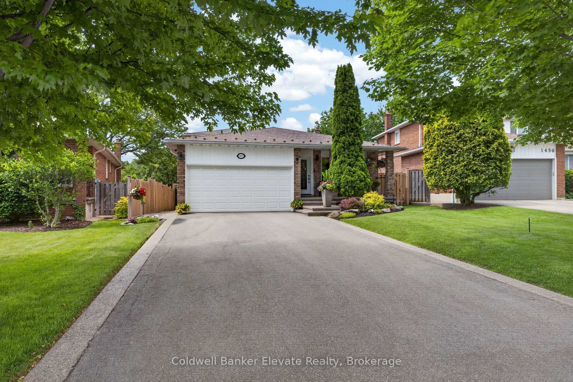1432 Livingston Road, Oakville, ON L6H 3G4 - Photo 1