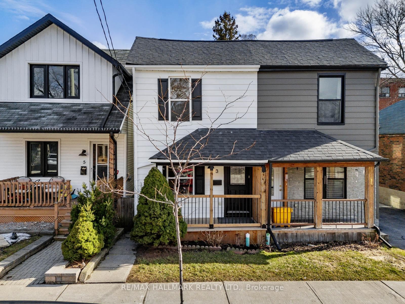 3 Woodville Avenue, Danforth / East York, ON M4K 2J5 - Photo 1