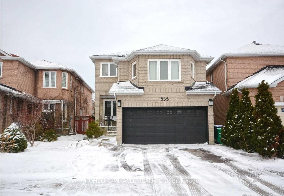 833 Mays Crescent Unit Upper, Mississauga, ON L5V 2G6 - Photo 1
