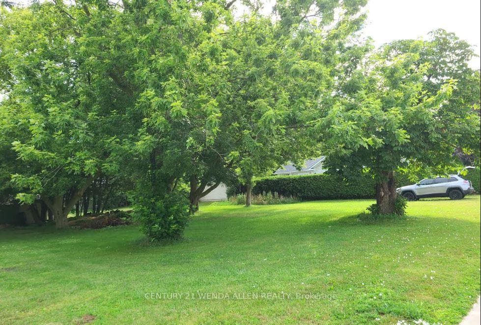 323 St. Albert Street, Kincardine, ON N2Z 2J2 - Photo 1